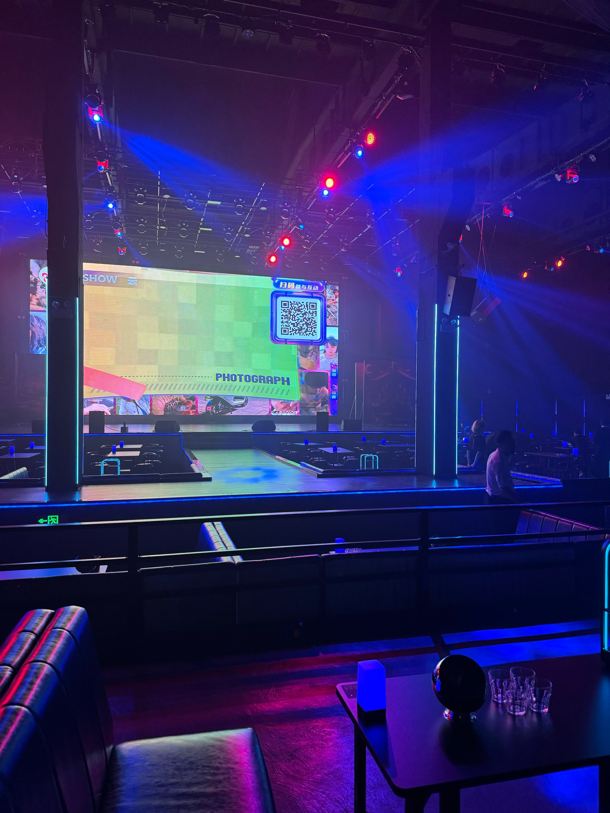 武汉商务ktv有哪些选择商务ktv有没有优势-蔡甸区ktv预订